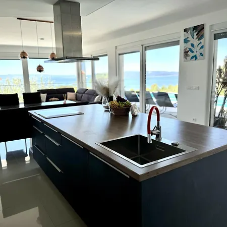 Blue Lagoon Villa Makarska