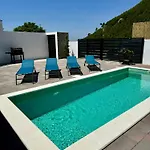 Willa Blue Lagoon *